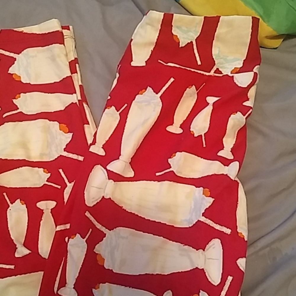 Milkshake Lularoe OS leggings